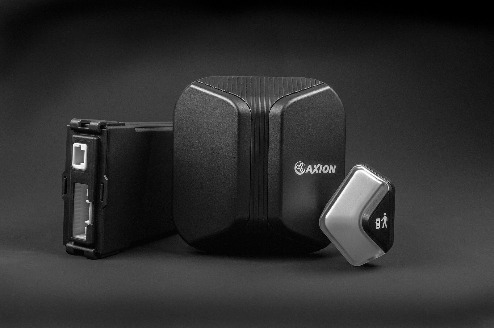 Систем за асистенција при свртување Axion ICA Turn Assist XR45, радар 77GHz, за возила