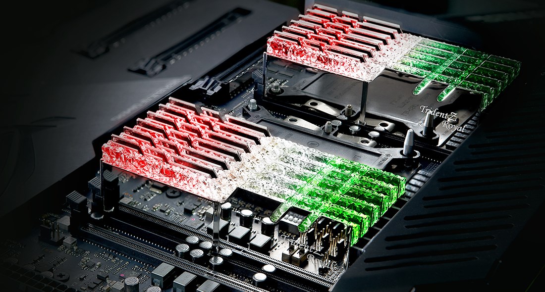 Memorie RAM G.Skill Trident Z Royal F4-4400C19D-32GTRS 32 GB (2 x 16 GB) DDR4 4400 MHz