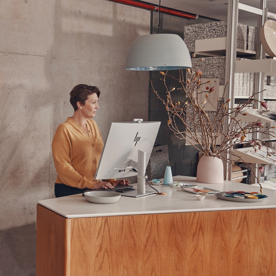 Kompjuter All-in-One HP EliteOne 870 G9, 27", Intel Core i5-13500, 16GB RAM, 512GB SSD, i argjendtë