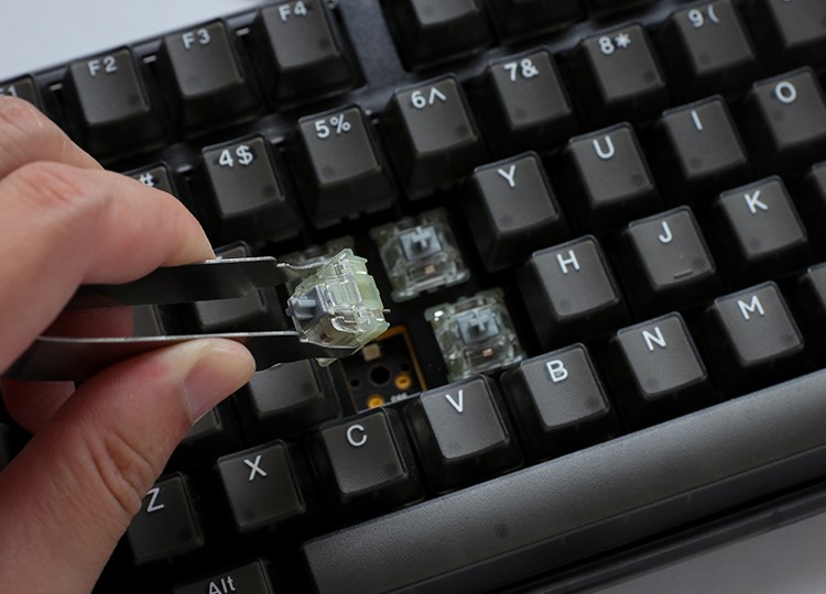 Tastierë lojërash Ducky One 3 Aura TKL, Kailh Jellyfish Y, RGB LED, e zezë