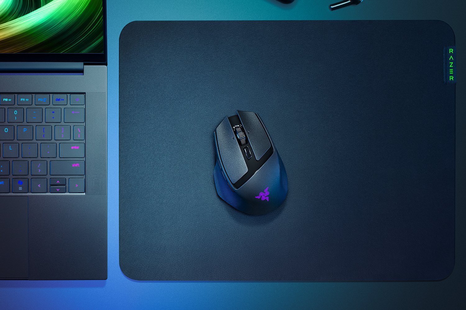 Mi kompjuteri gaming Razer Basilisk Mobile, wireless, RGB, i zi