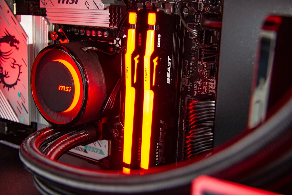 Kompjuter HAL3000 Master Gamer Elite Ti, Intel Core Ultra 7 265F, 32GB DDR5, RTX 5070 Ti, 2TB SSD, i zi