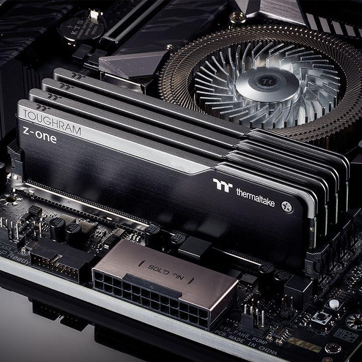 меморија  Thermaltake Z-One, DDR4, 16 GB, 3200 MHz, CL16, R010D408GX2-3200C16A