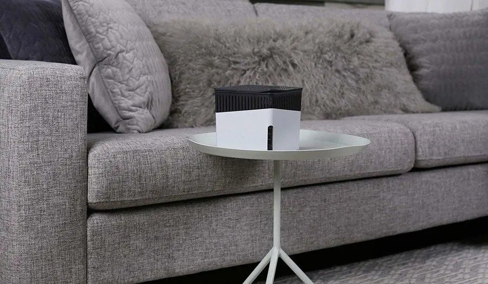 Одвлажнувач за просторија Wenko Cube 500 G, за 16 m², резервоар 0.8 L, бел