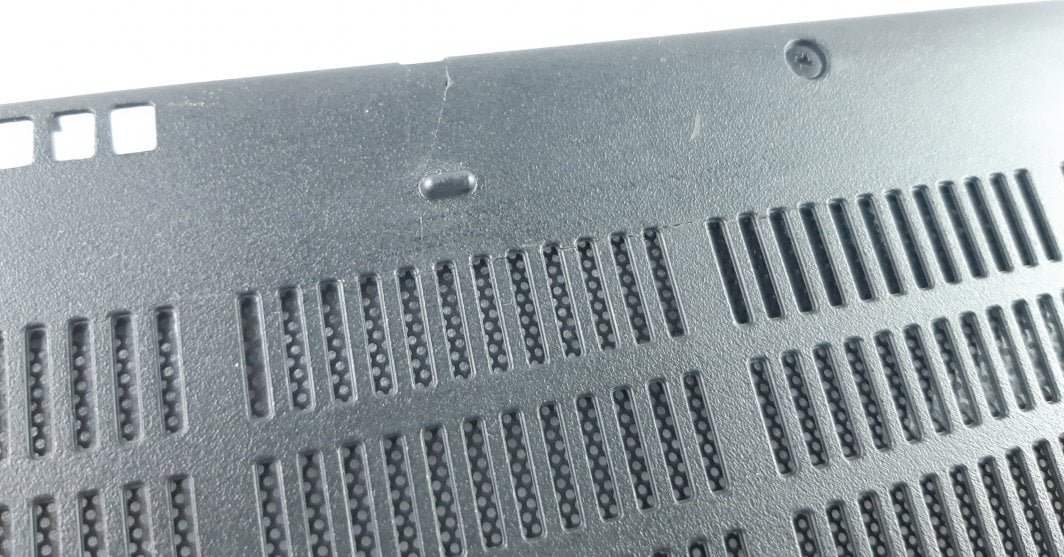 Mbulesë për laptop Dell ASSY DOOR BTM W/SCR H 5580