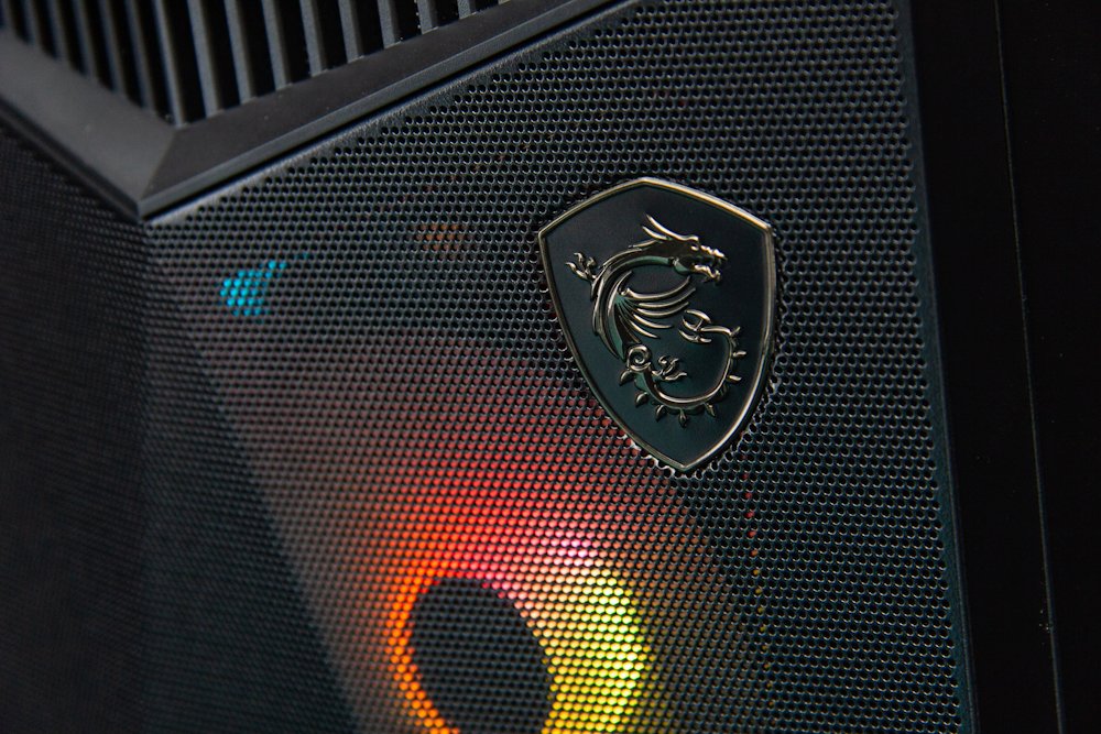 Kompjuter HAL3000 Master Gamer Elite Ti, Intel Core Ultra 7 265F, 32GB DDR5, RTX 5070 Ti, 2TB SSD, i zi