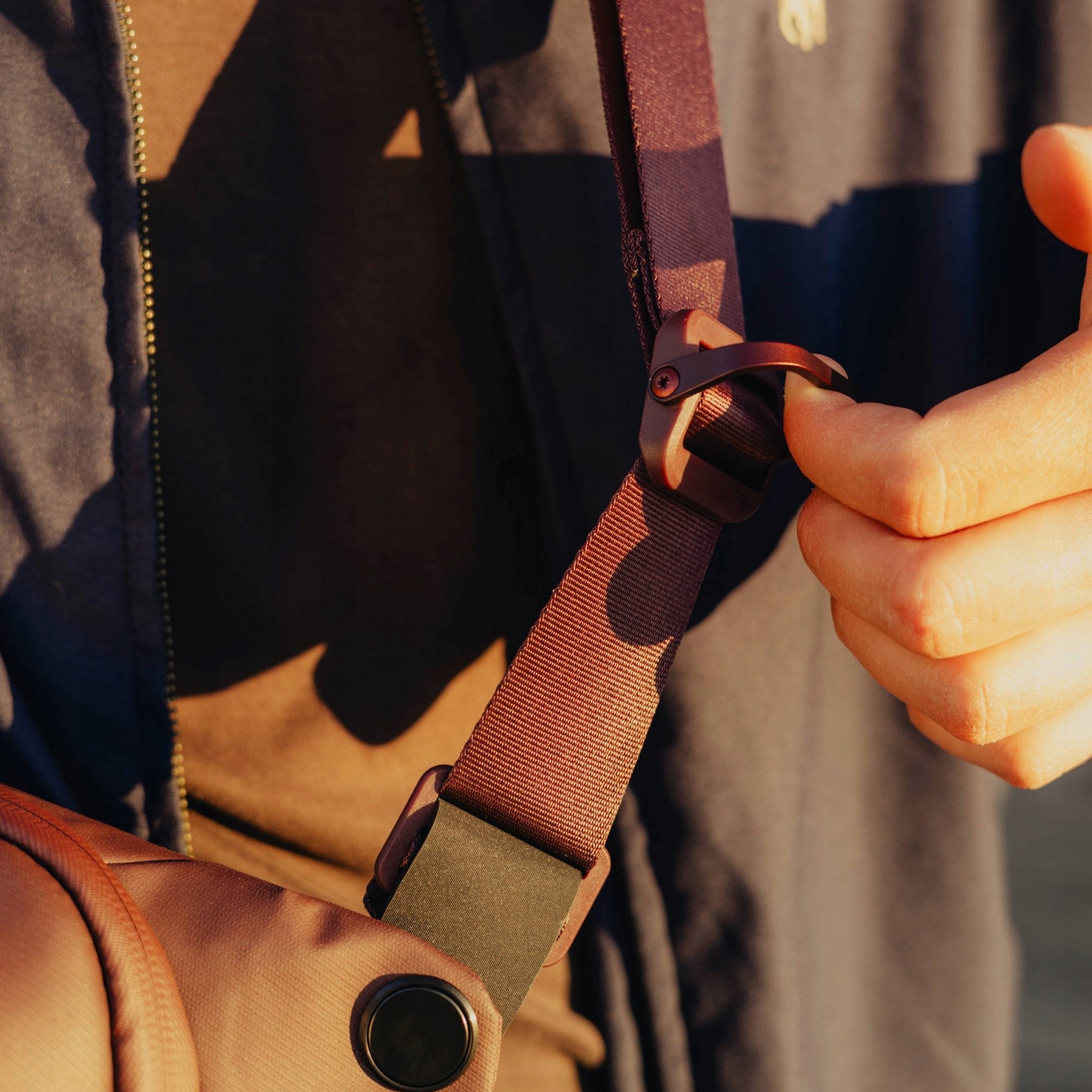 Çantë shpine Peak Design Everyday Sling V2 6L, për kamerë, Eclipse