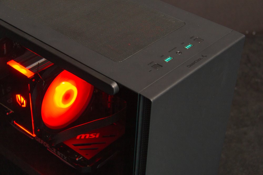 Kompjuter HAL3000 Cluicher Líne Pro, AMD Ryzen 5 9600X, 32GB DDR5, 1TB SSD, RTX 4070, i zi