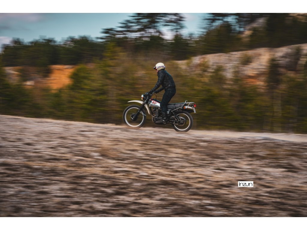 Helmë moto CASSIDA ESO Forty Nine 2026, fiberglass, retro, krem e zezë