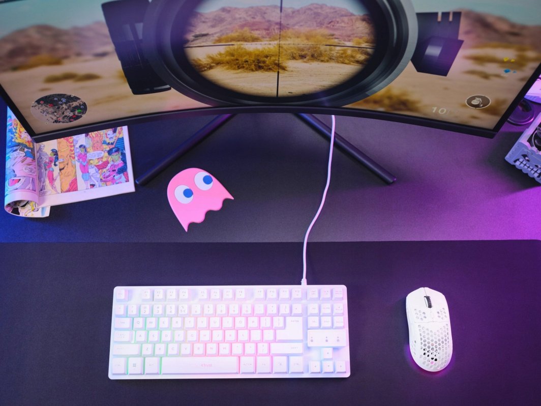 Maus gaming Trust GXT 929 Helox, pa tela, 4800 DPI, i zi