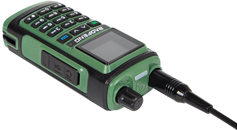 Рачен радиотелефон Baofeng UV-17, сет 2 парчиња, 5W, црн