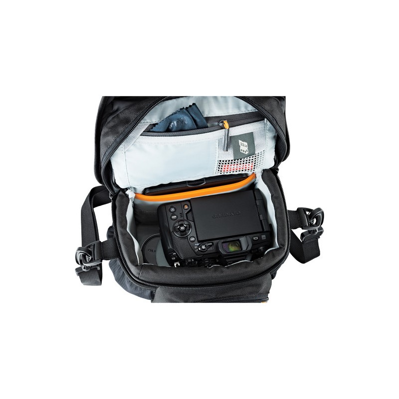 Lowepro Nova 140 AW II Bag