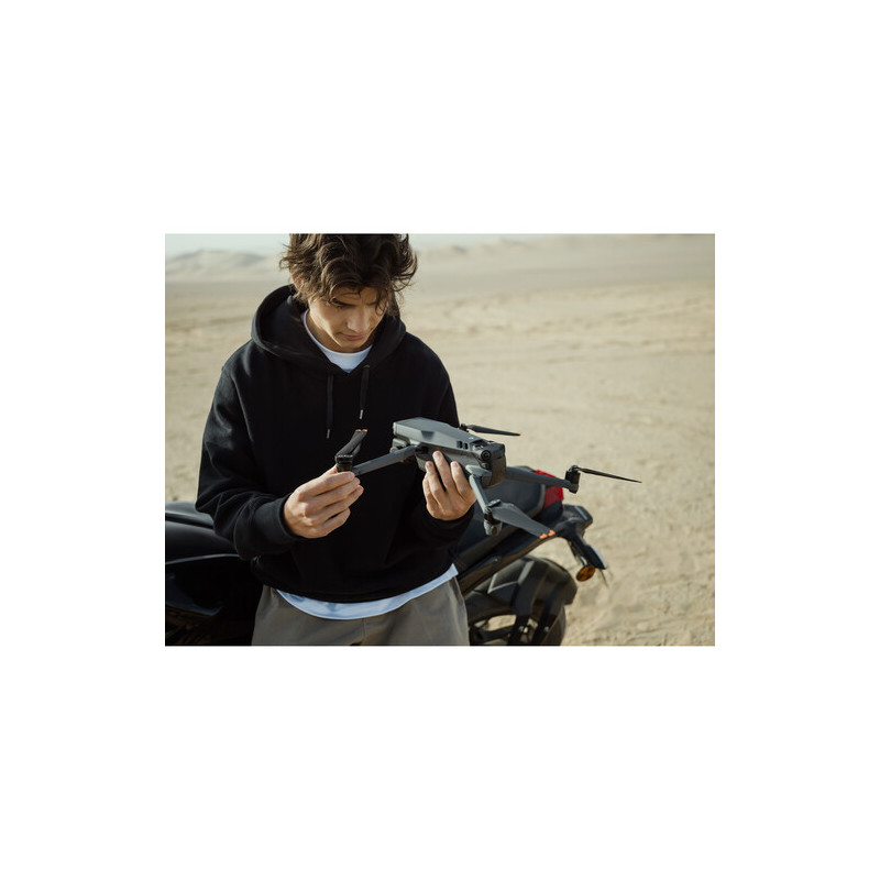 DJI Mavic 3 Cine Premium Combo