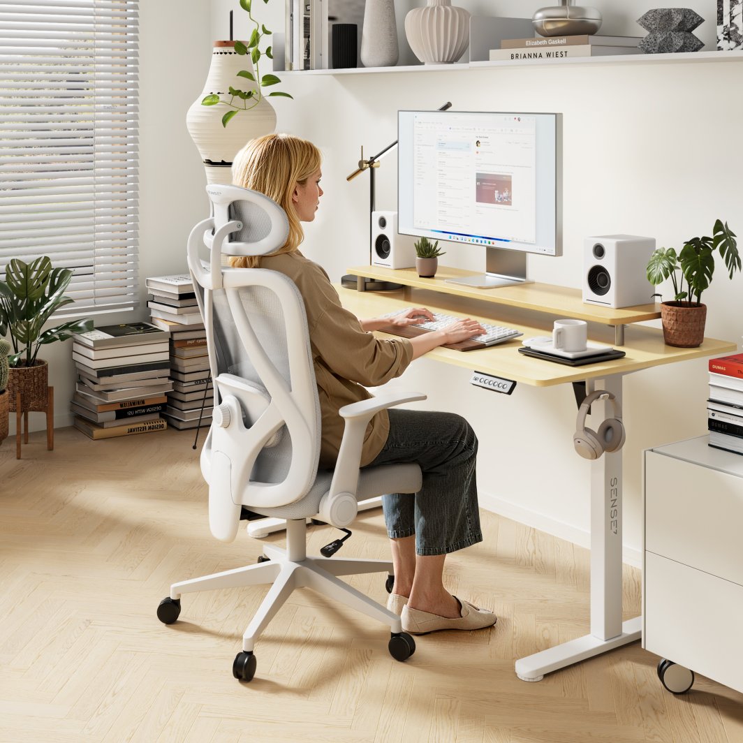 Karrige për zyrë SENSE7 Noxo, e bardhë/hirtë