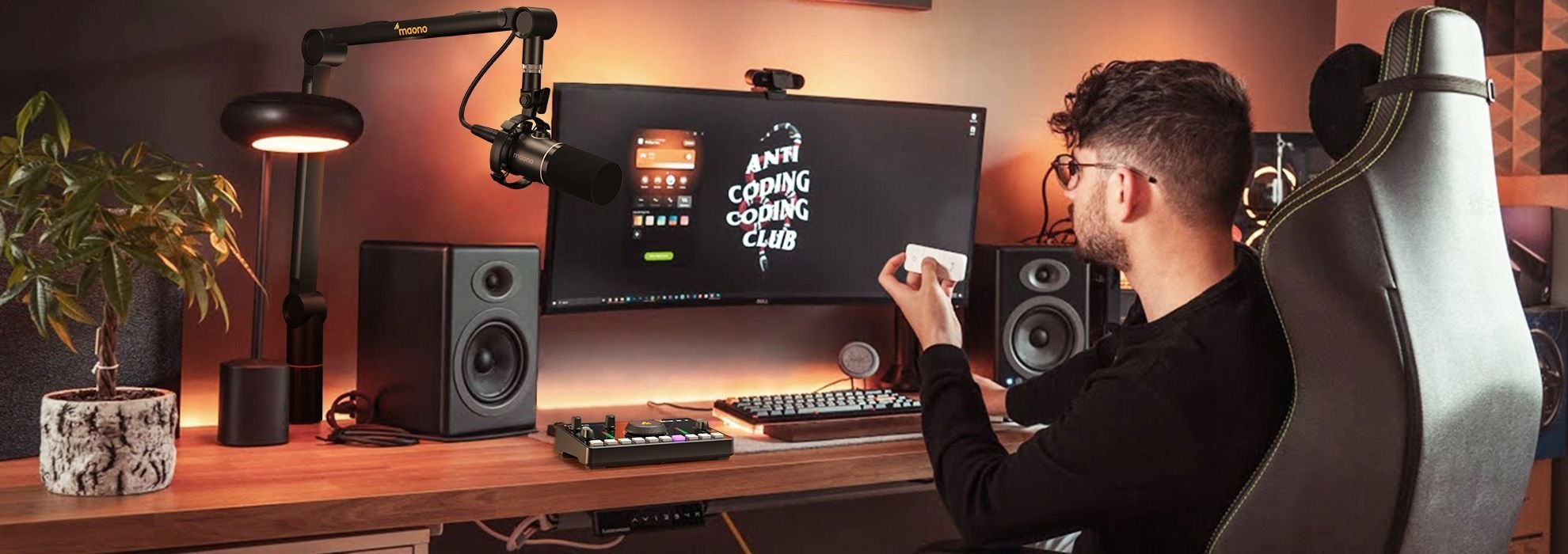 Mikser audio me kartë zanore Maono AMC2 Neo, Bluetooth, bateri 1500 mAh, i zi