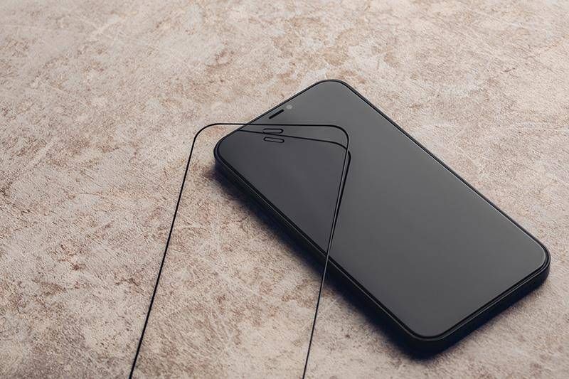 Xham mbrojtës Moshi Moshi AirFoil Pro, për iPhone 12 dhe 12 Pro, kornizë e zezë