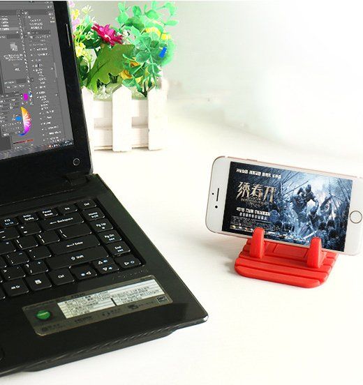 Mbajtëse telefoni për makinë Hurtel Universal, silikon, universale, e zezë