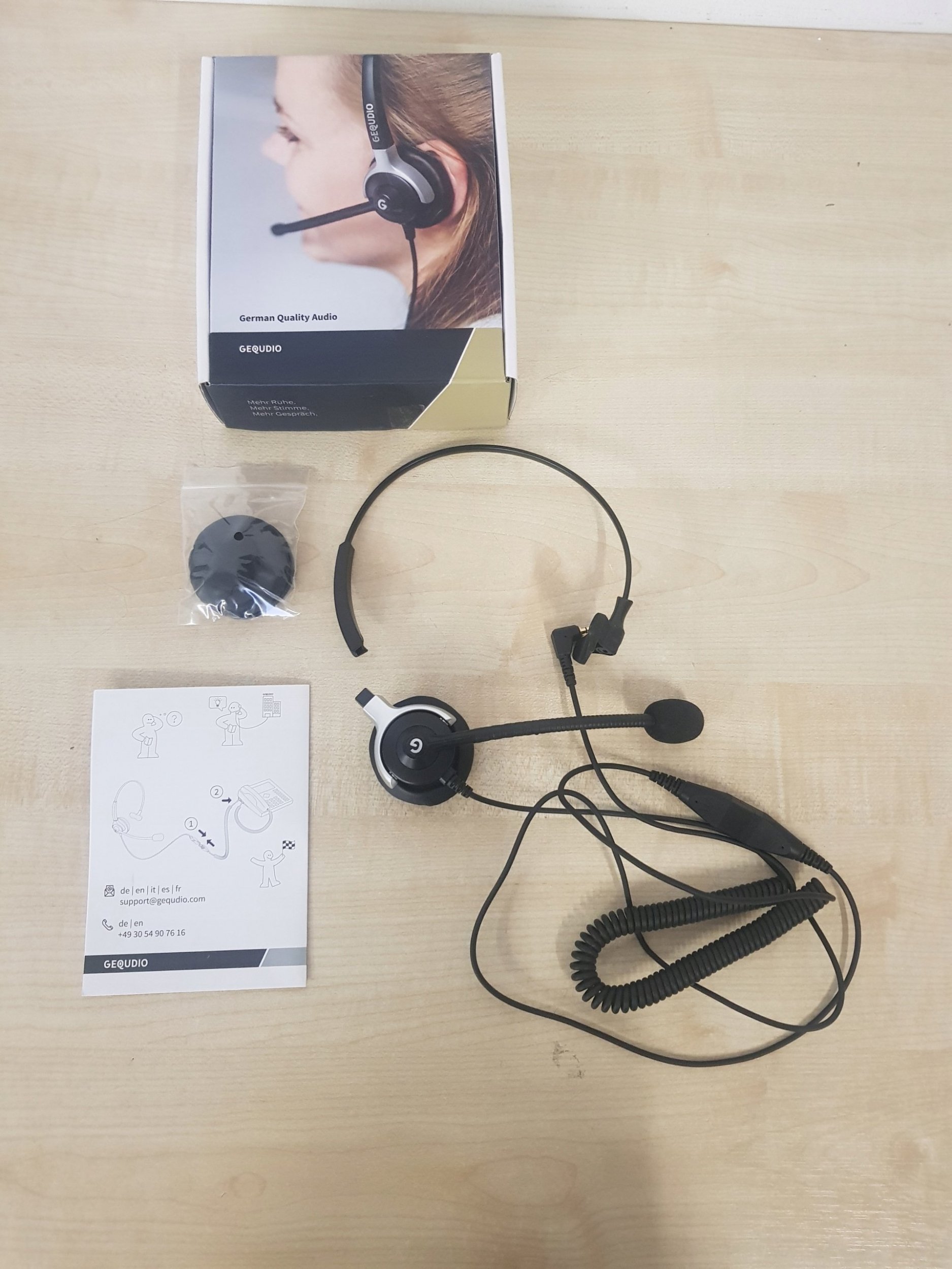 Kufje monofonike GEQUDIO WA9006, me kabllo, me mikrofon, e zezë