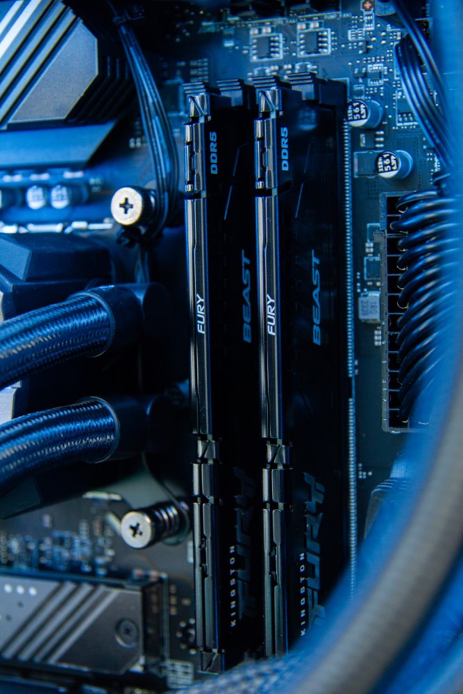 Kompjuter HAL3000 Master Gamer Elite, Intel i7-14700F, 32GB RAM DDR5, 2TB SSD, RTX 4070 Ti Super, i zi