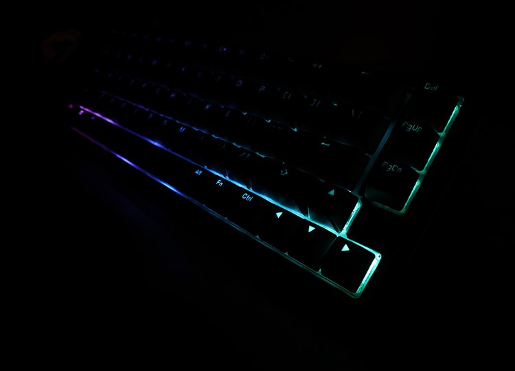Tastierë Ducky One 2 SF, Cherry MX Black, RGB, e zezë