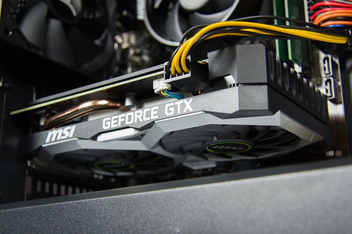 Kompjuter HAL3000 Online Gamer Elite, AMD Ryzen 5, 8GB DDR4, 480GB SSD, 1TB HDD, MSI GeForce GTX 1660 Ti, i zi