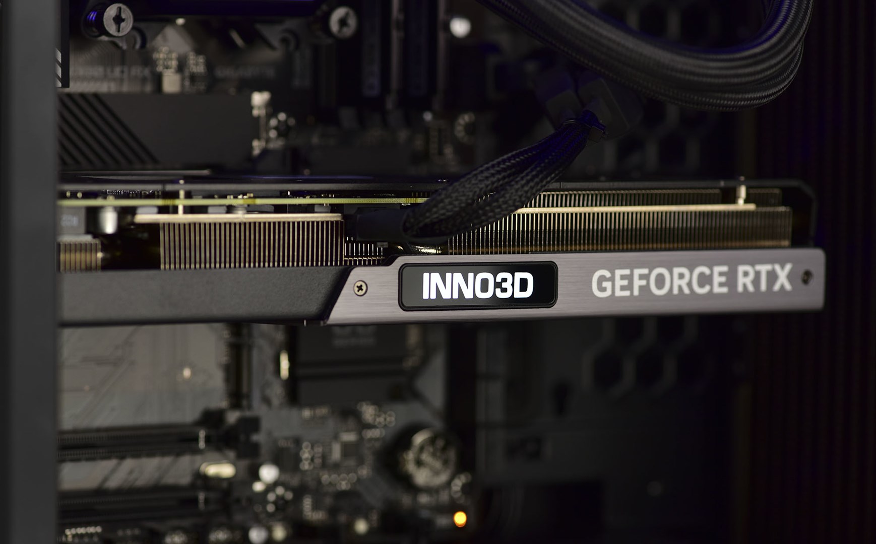 Kompjuter Actina, Intel Core i9-14900KF, 32GB RAM, 2TB SSD, NVIDIA GeForce RTX 4090, i zi