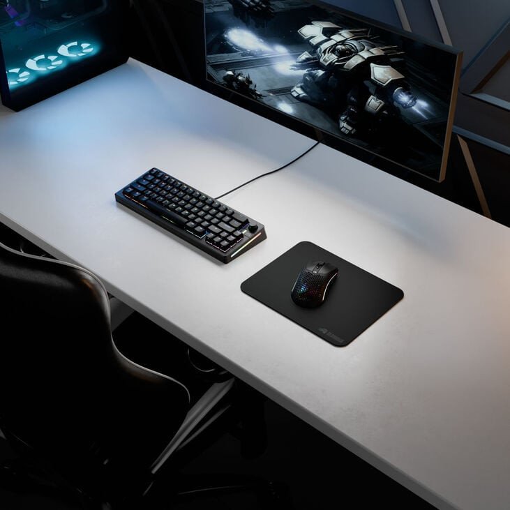 Mousepad gaming GMP 2 Edgeless Cloth, madhësi mesatare, i zi