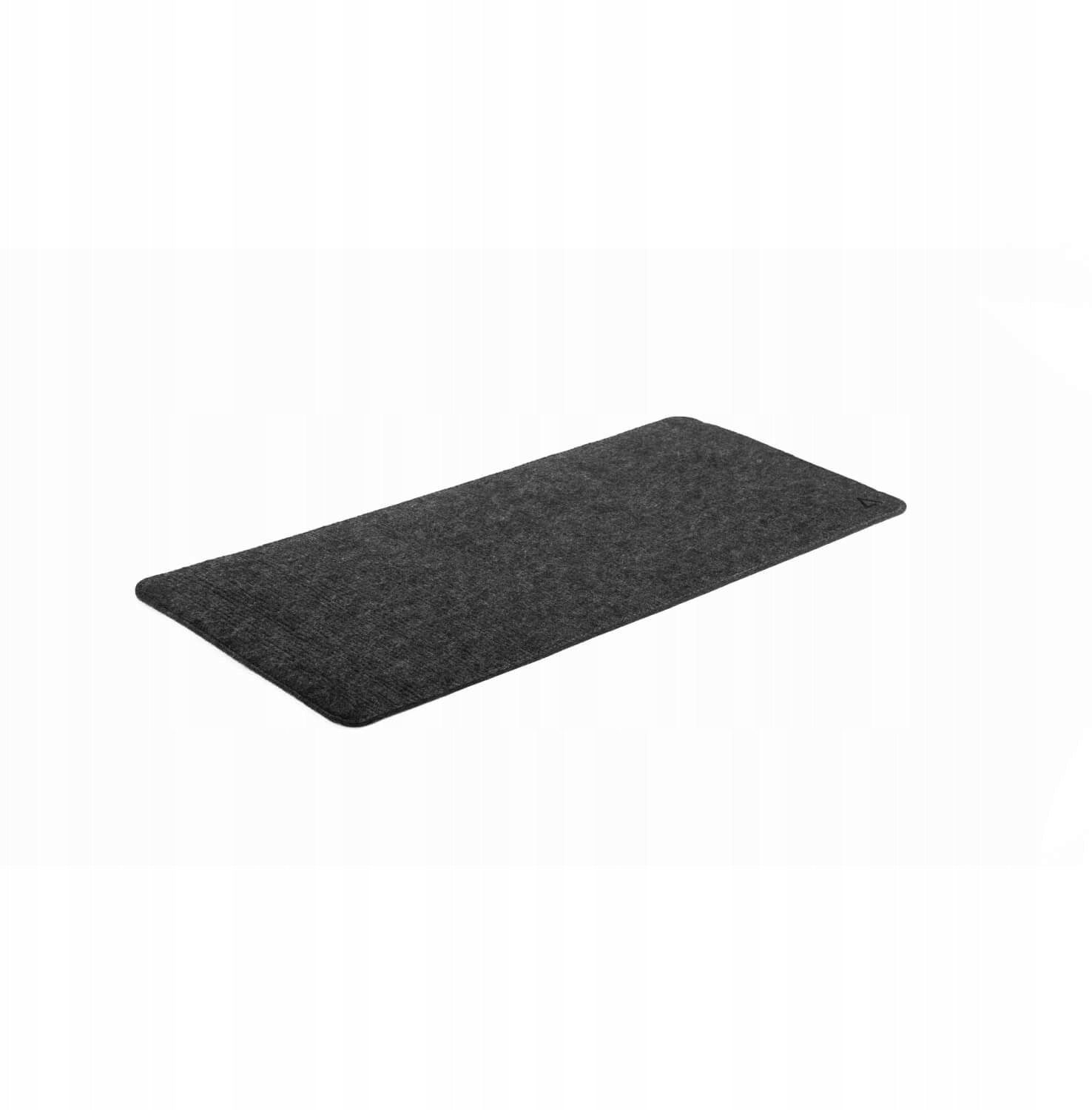 Tapet tavoline DELTAHUB Minimalistic Felt Desk Pad, kundër rrëshqitjes, i qëndrueshëm