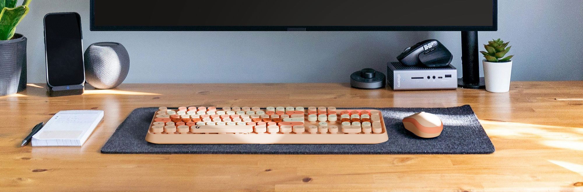 Сет тастатура и глушец КејСоник KSKM-8200M RF, безжичен 2.4GHz, германски QWERTZ распоред, повеќебоен