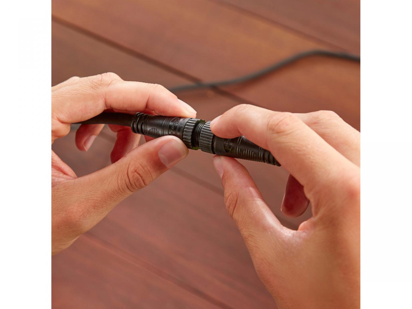 Furnizues energjie për jashtë Philips Hue, 40W, IP67, i zi