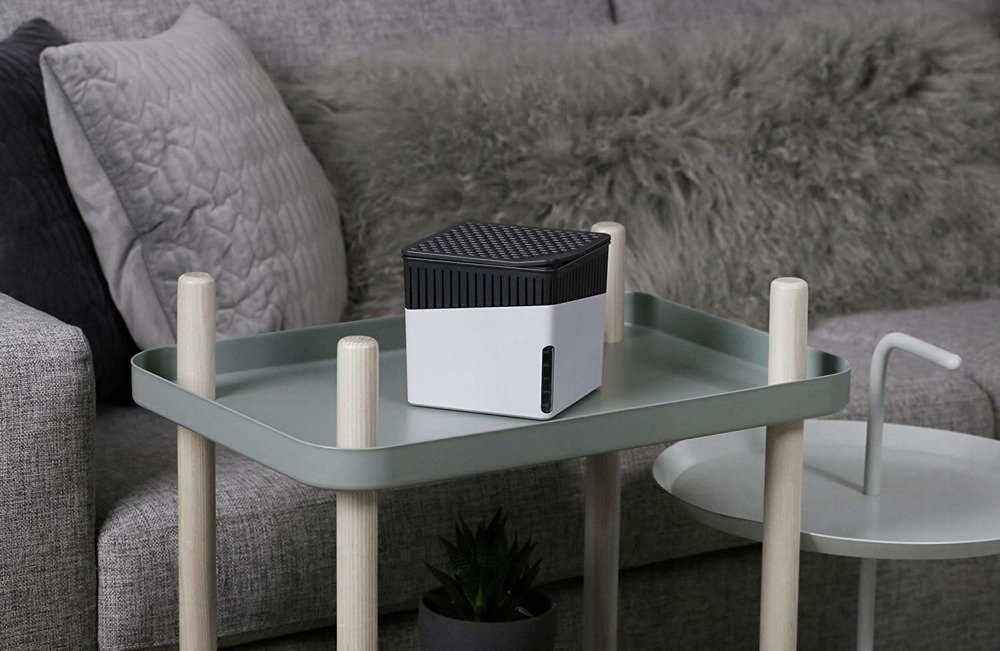 Одвлажнувач за просторија Wenko Cube 500 G, за 16 m², резервоар 0.8 L, бел