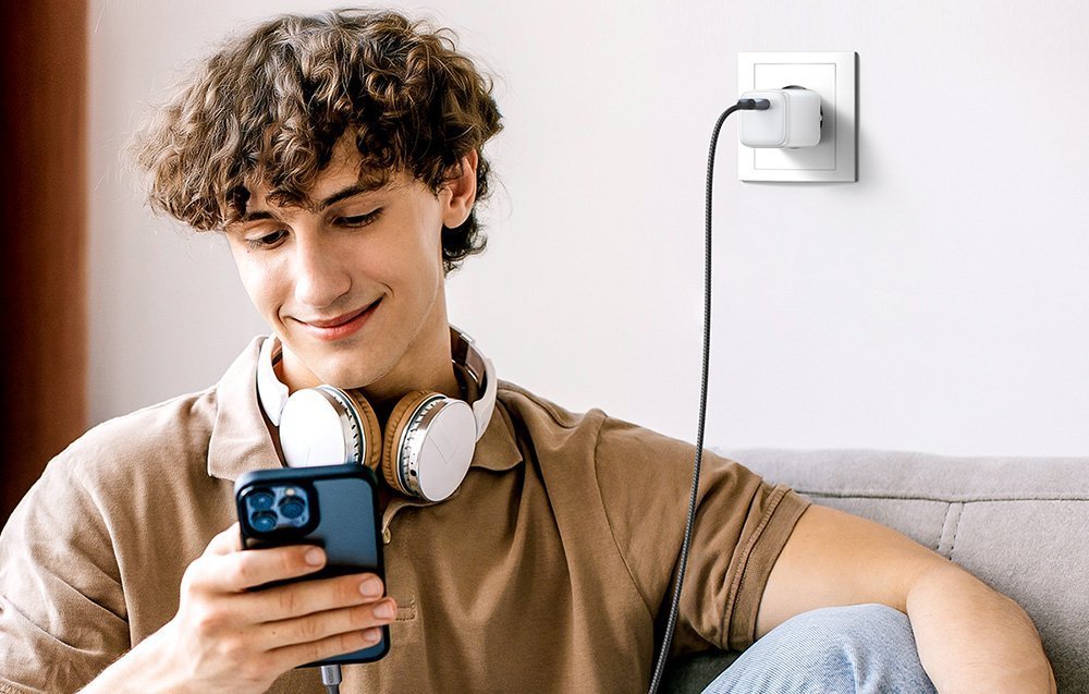 Karikues Ugreen Nexode Mini 15324, USB C, 30W, i bardhë