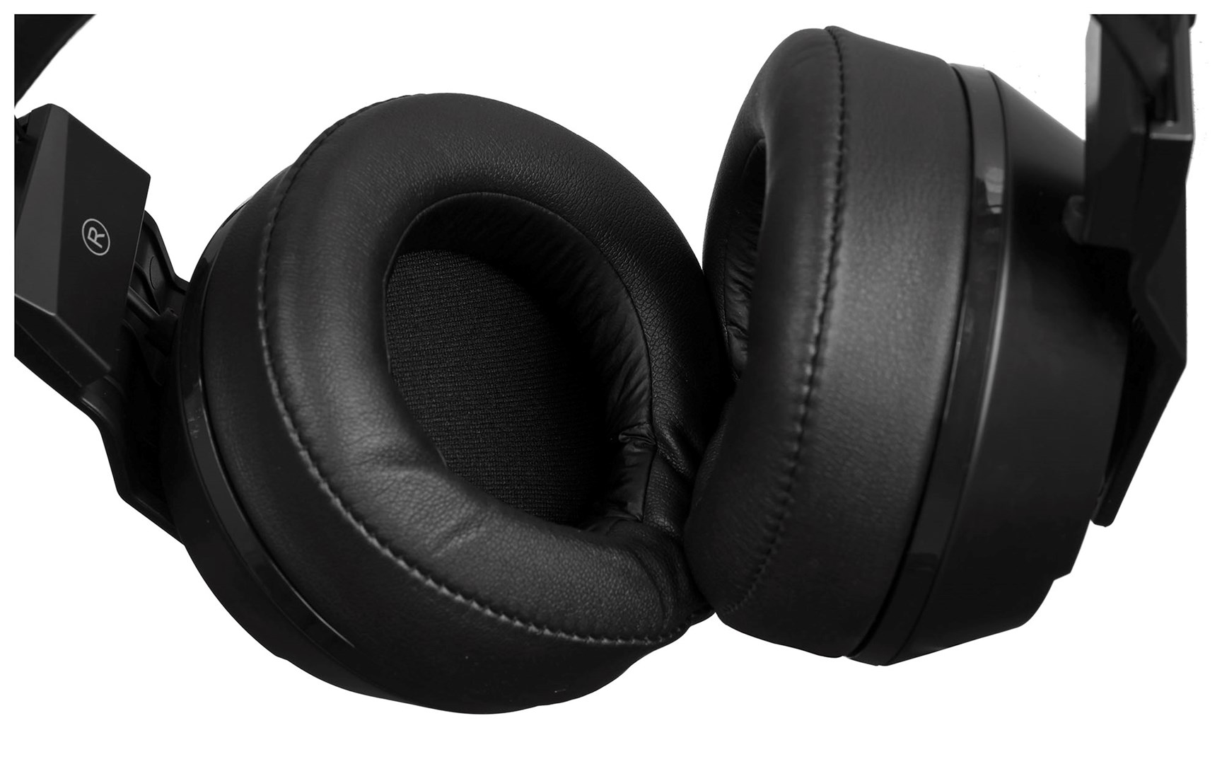 Kufje Madcatz F.R.E.Q. 2, me kabllo, të zeza