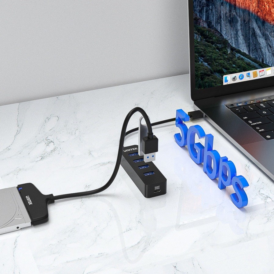 Qendër USB Unitek H1117A, 4x USB-A 3.1, 10W, Aktive, e zezë