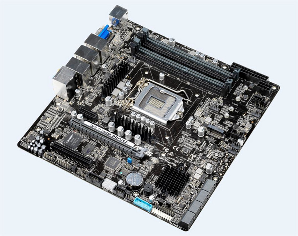 Pllakë amë ASUS WS C246M PRO/SE Intel C246 LGA 1151 (Socket H4)