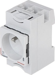 Prizë modulare Legrand 2P+E, 16A, 250V, për shinë DIN TS-35