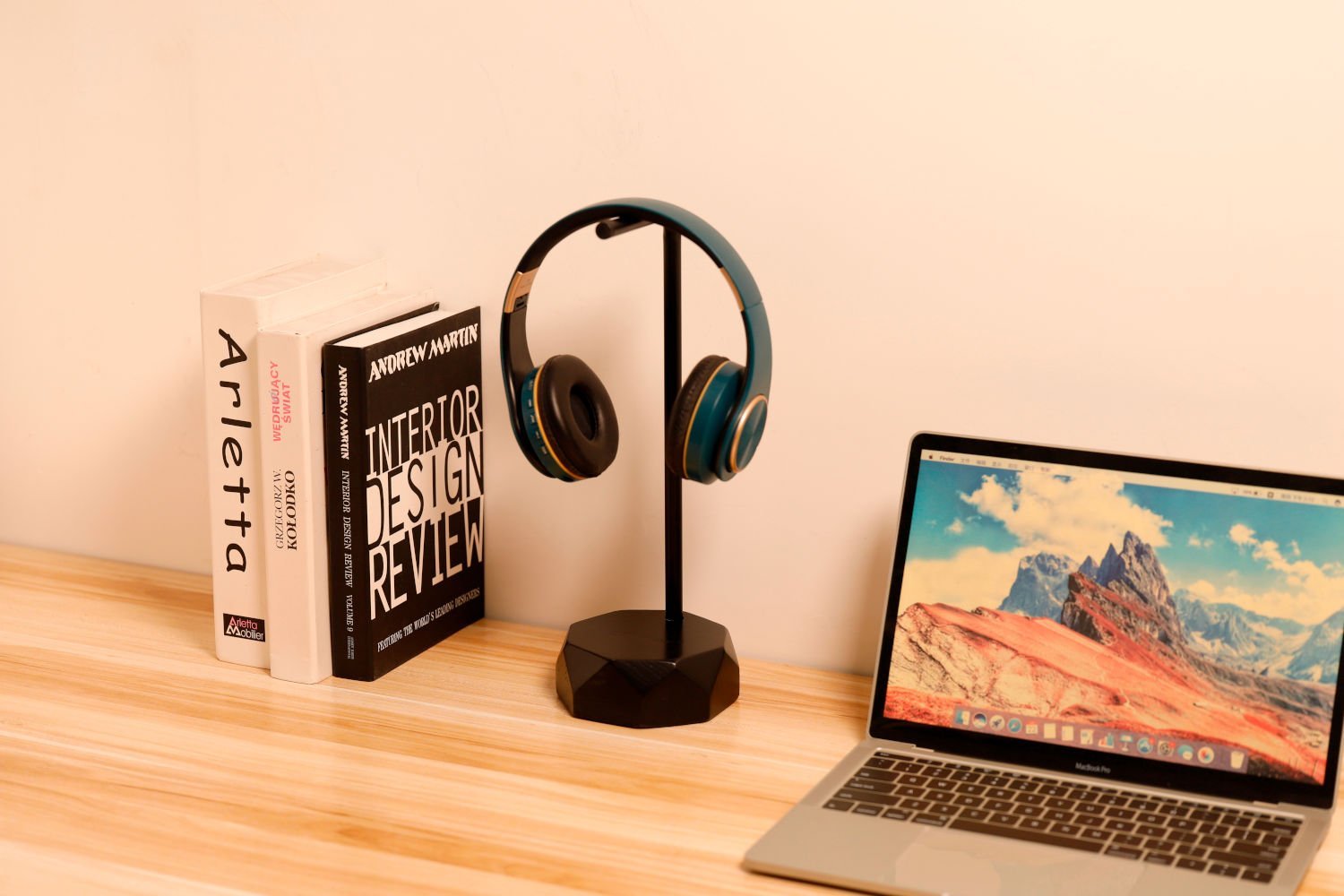 Држач за слушалки Mozos HS PRO, 35cm, метал и дрво, црна