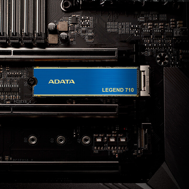 Disk ADATA LEGEND 710, M.2 - 512GB