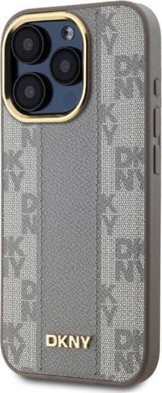 Mbulesë telefon DKNY PU Leather MagSafe për iPhone 15 Pro, dizajn me kuadrate, ngjyrë bezhë