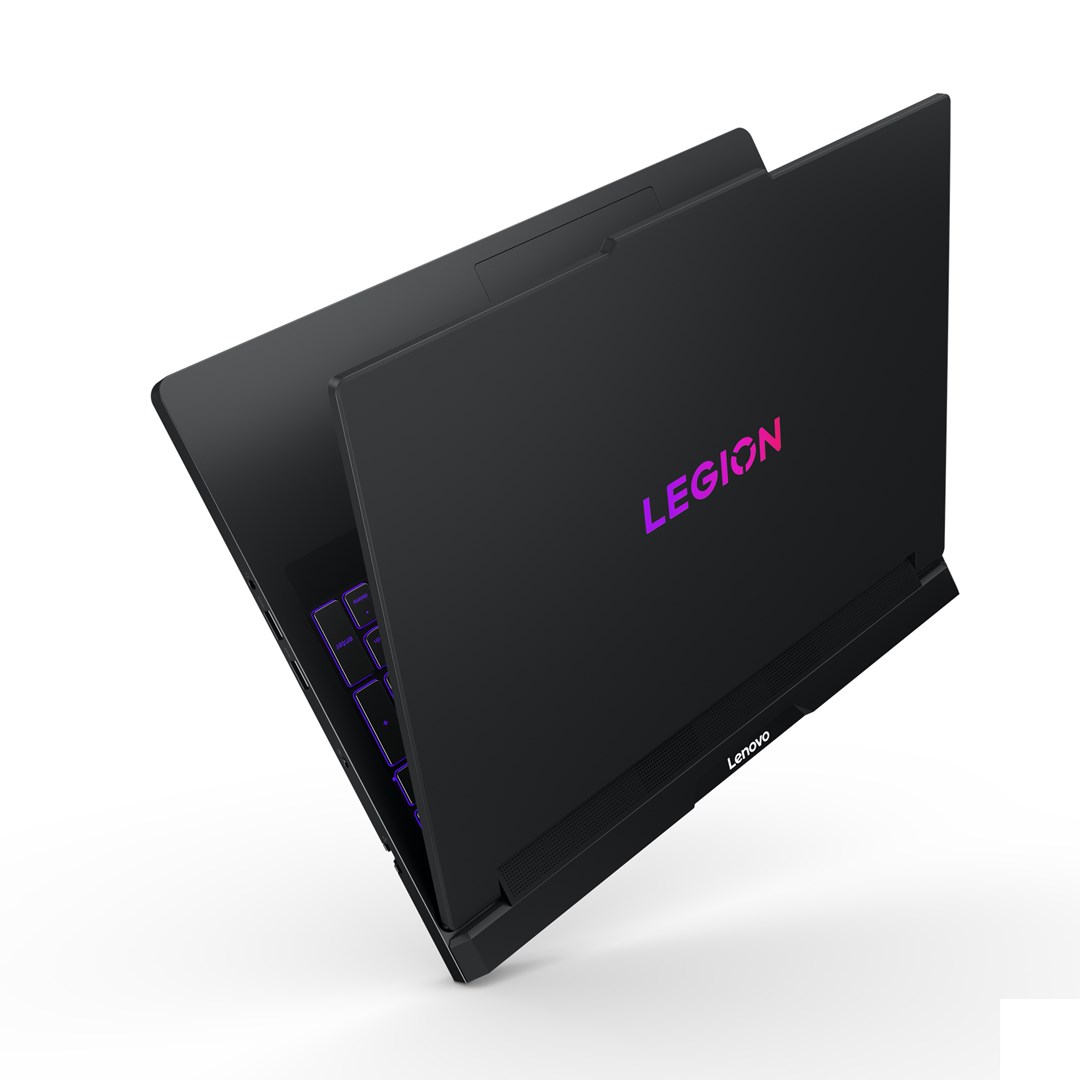 Laptop Lenovo Legion Pro 7 16IAX10H, 16", Intel Core Ultra 9, 64 GB DDR5-SDRAM, 2 TB SSD, NVIDIA GeForce RTX 5080, i zi