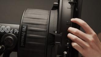 Френел леќа за студиска лампа Aputure F10, 25 cm, Bowens монтирање, црна