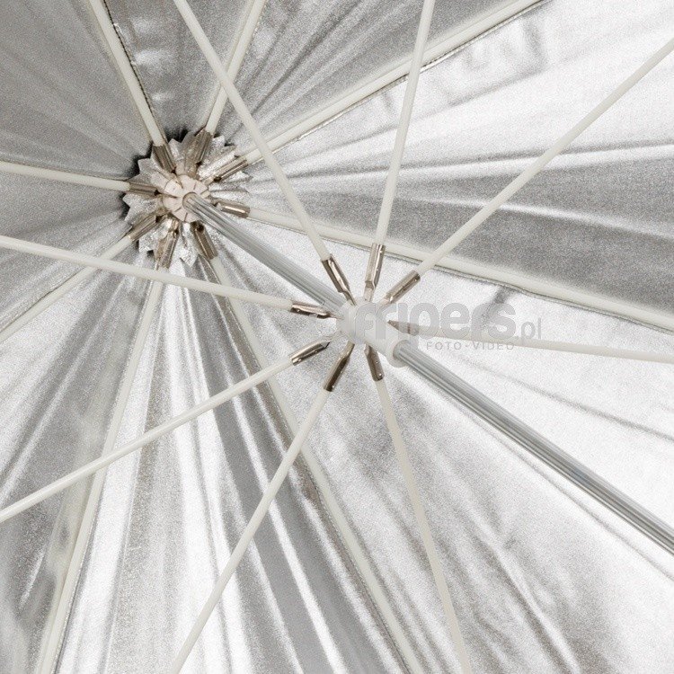 Ombrellë reflektuese fotografie Aurora 155cm, sipërfaqe e brendshme argjendi, pjesë e jashtme e zezë