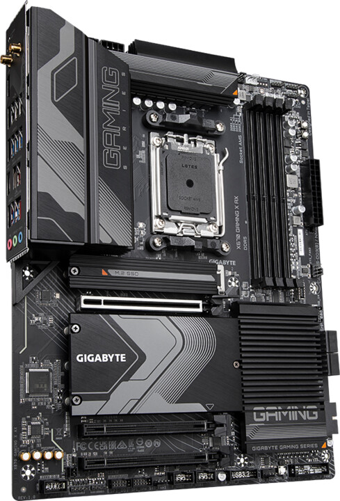 Pllakë amë GIGABYTE X670 Gaming X AX - AMD X670