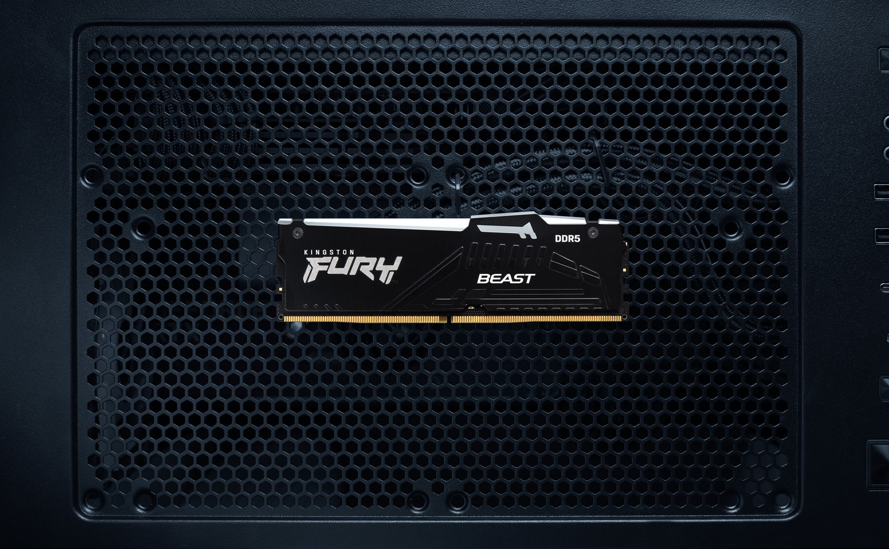 Memorie RAM Kingston FURY 32GB 6000MT/s DDR5 CL40 DIMM (2 x 16 GB) Beast RGB