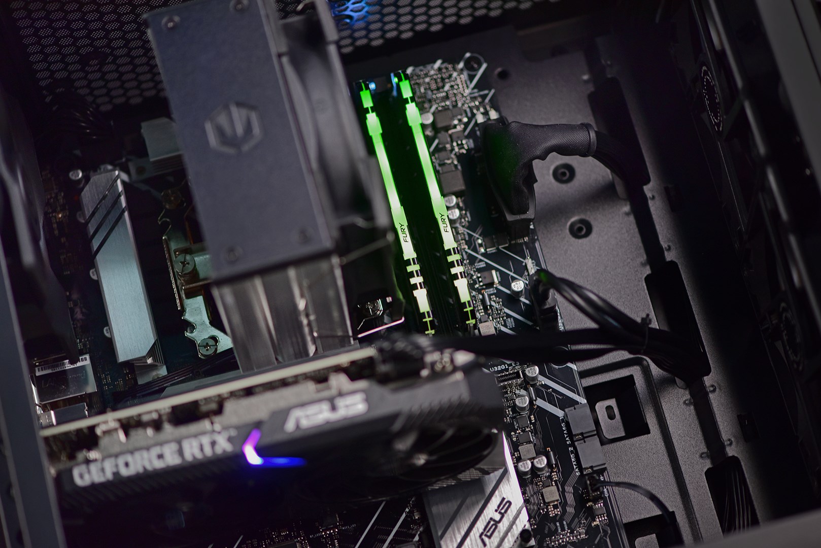 Kompjuter Actina, AMD Ryzen 5 5600X, 32GB RAM, 1TB SSD, NVIDIA GeForce RTX 4070, i zi