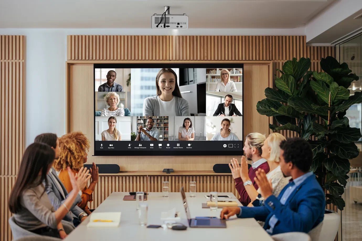 Projektor Optoma HZ150X, DLP, lazer, 5000 lumen, i bardhë