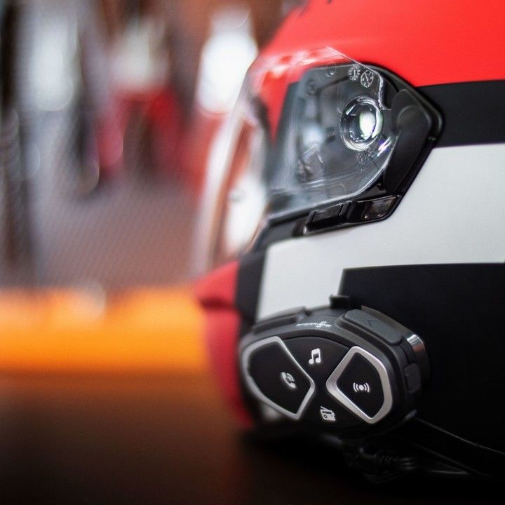 CellularLine Bluetooth handsfree për helmeta të mbyllura dhe të hapura Interphone AVANT