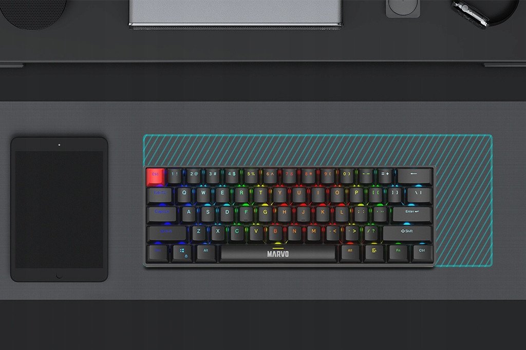 Гејминг тастатура Marvo Scorpion KG933G Saber 61, механичка, RGB, 60%, UK распоред, бела