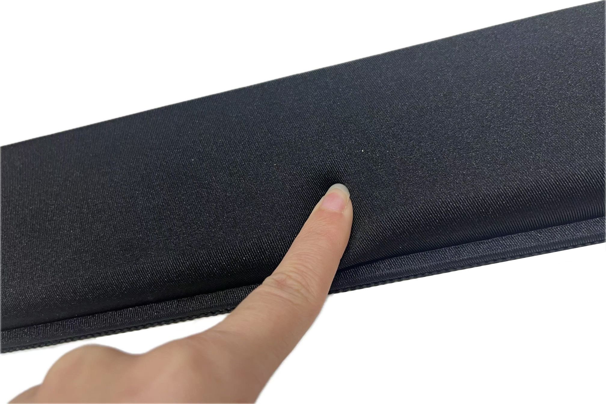 Mbështetëse për kyçe C TECH KPG 01, xhel, 450x93x25mm, e zezë