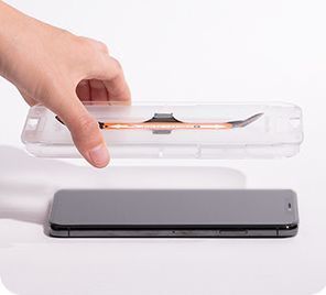 Xham mbrojtës SPIGEN GLAS.TR "EZ FIT" për IPHONE 12 PRO MAX